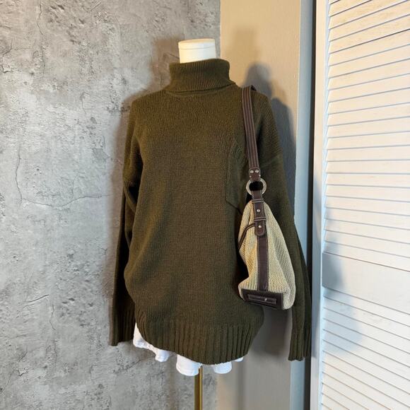 Preppy Soft Silk Club Green Turtleneck Sweater - Picture 3 of 6
